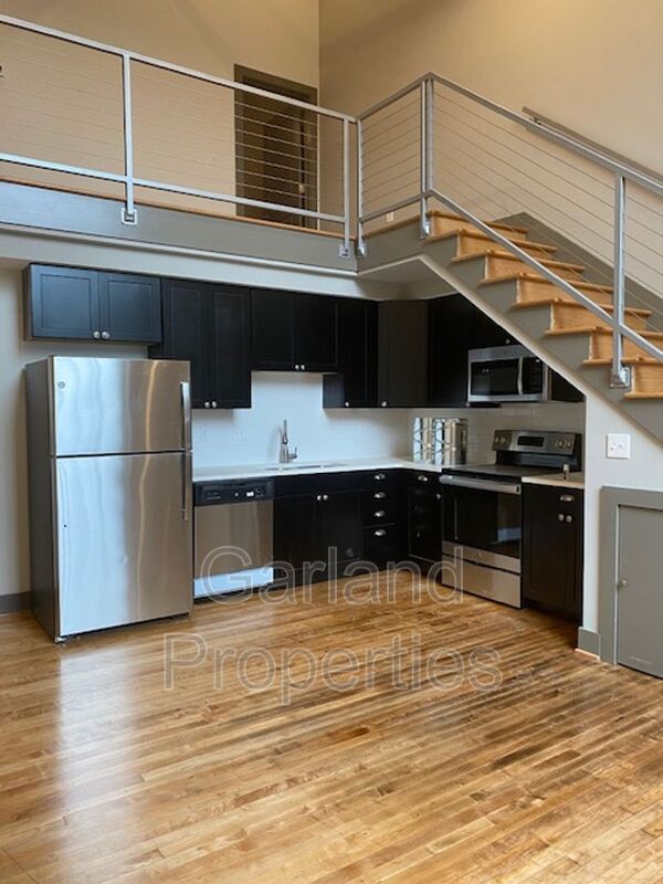 Roanoke Condo: 821 Salem Ave SW