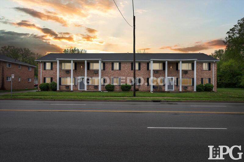 Toledo Condo: 3310 Arlington Ave