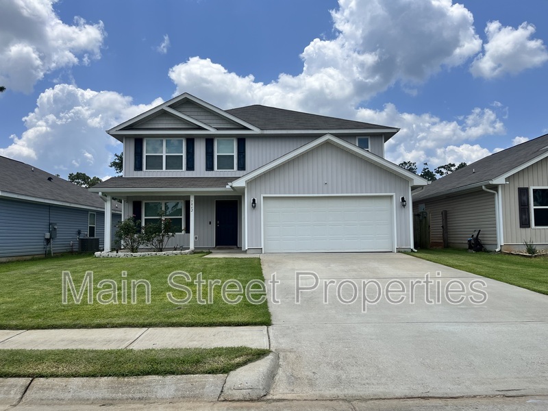 Pensacola House: 5862 Blackhorse Circle