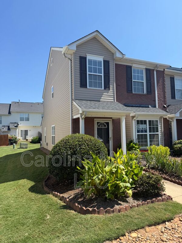 Greenville Townhome: 733 Rock Hill Court