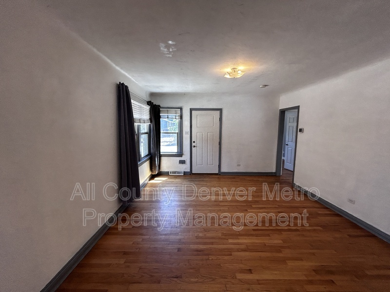 Denver Condo: 2111 Emerson Street