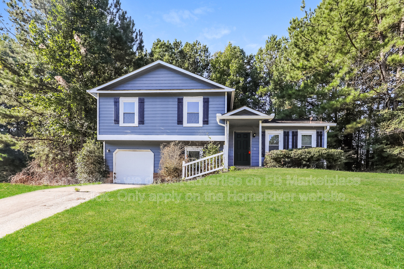 College Park House: 6355 Peppermill Ln