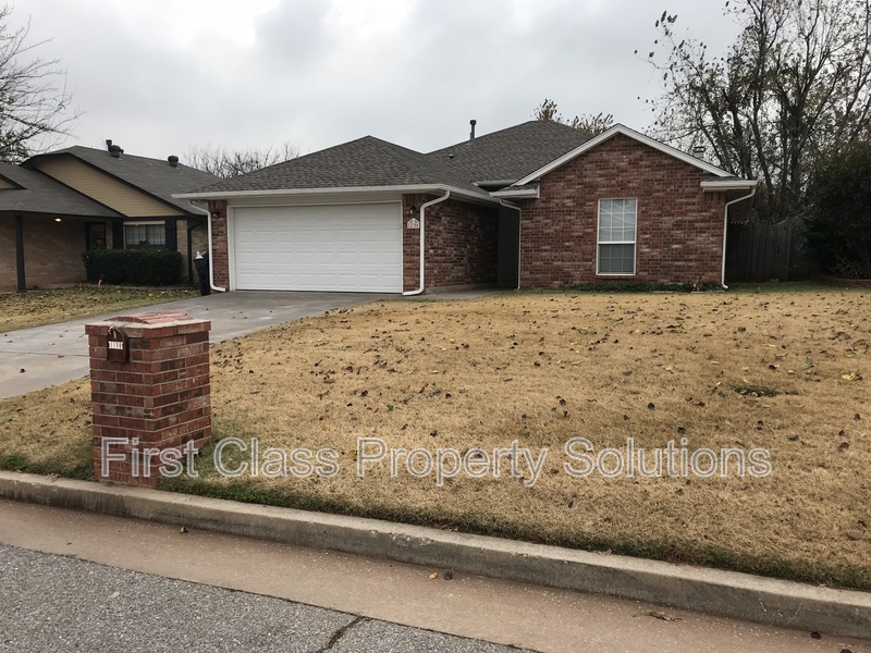 Yukon House: 12306 SW 13th St
