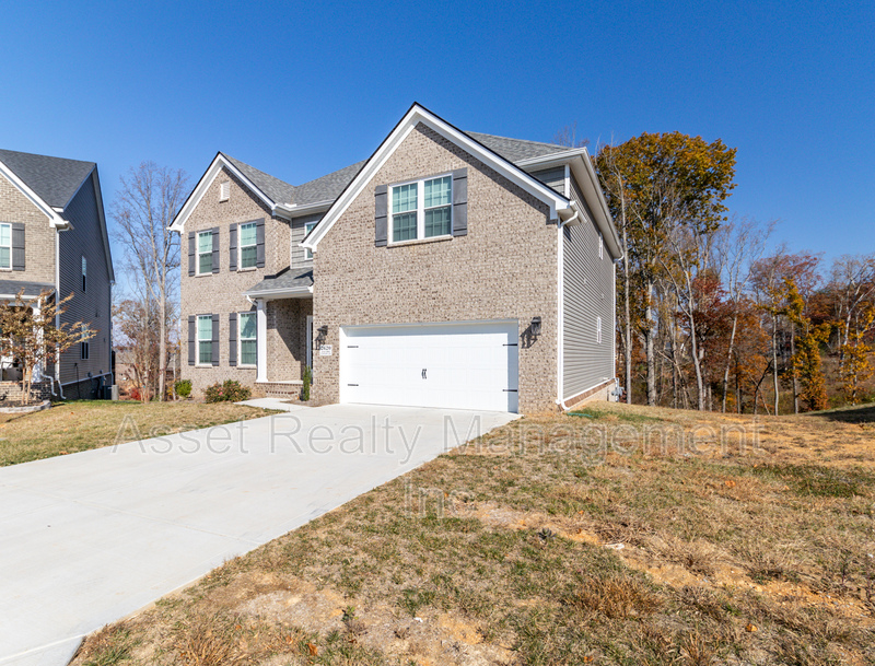 Knoxville House: 2620 Jacobs Canyon Lane