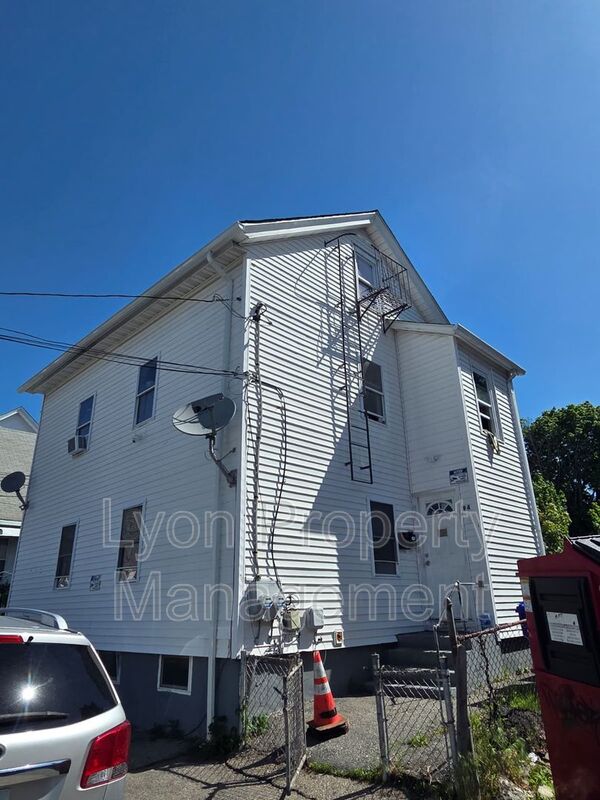 Providence Condo: 94 Webster Ave