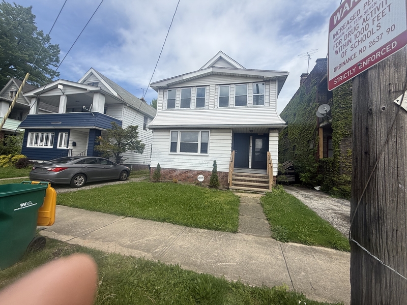 Cleveland Condo: 15005 Lucknow Avenue - Downstairs