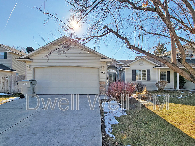 Nampa House: 2903 East Ohio Avenue