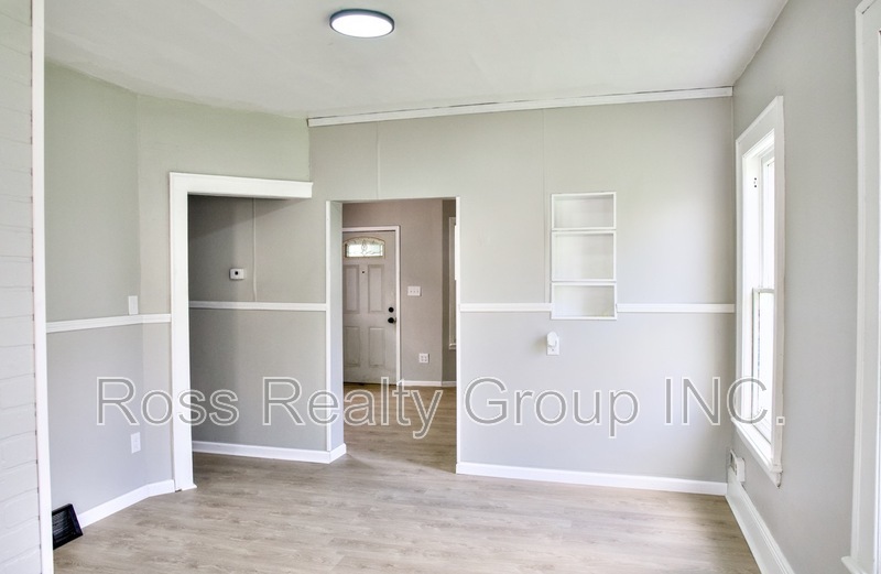 Toledo House: 635 Milton