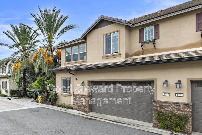 Yorba Linda Townhome: 4387 Avocado Grove Ln