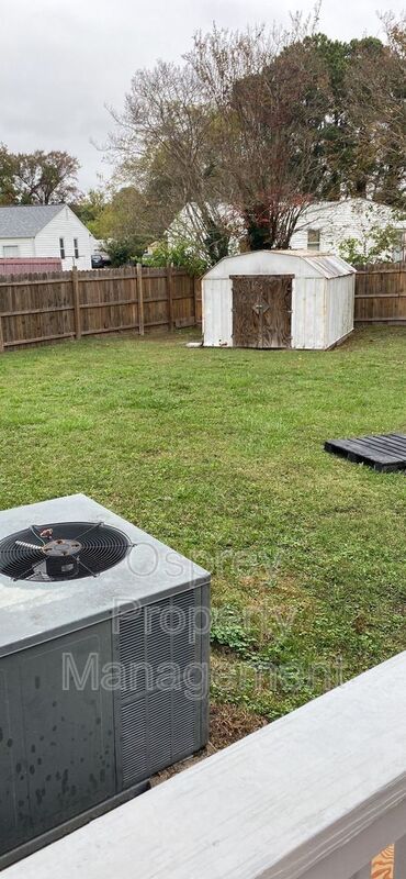 Charming 4-Bedroom Brick Ranch Home!!! - Photo 11