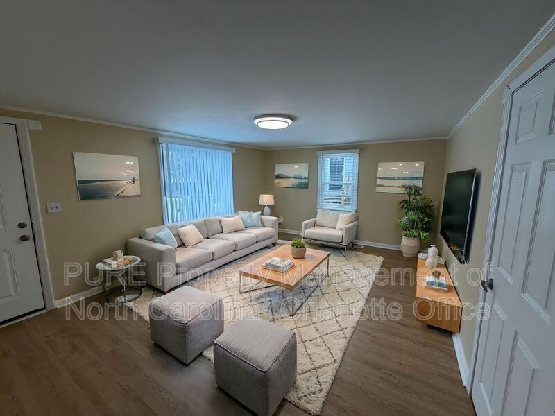 Kannapolis House: 641 Wilson St