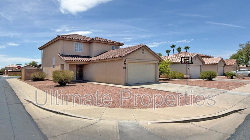 El Mirage House: 12233 W Flores Dr