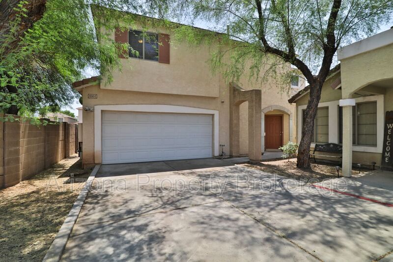 Gilbert House: 1330 S. Red Rock St.
