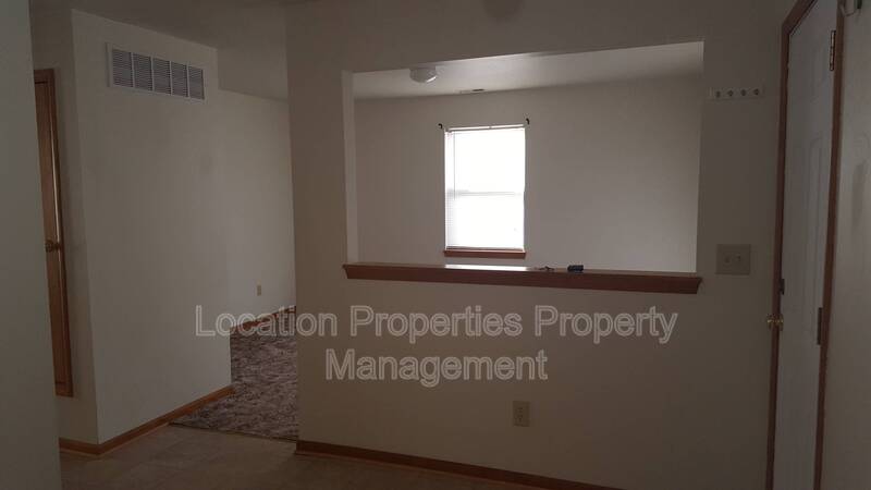 945 Homewood Street - 1, Lawrence, Kansas rental photo 19 of 20