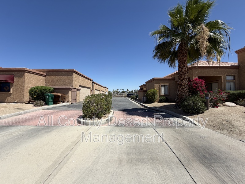 Main Rental Photo 16