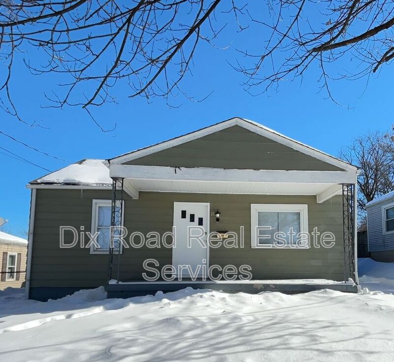 Hamilton House: 1724 Parkamo Avenue