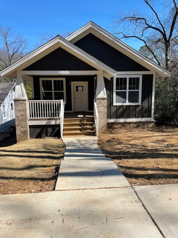 Birmingham House: 521 59th Place S