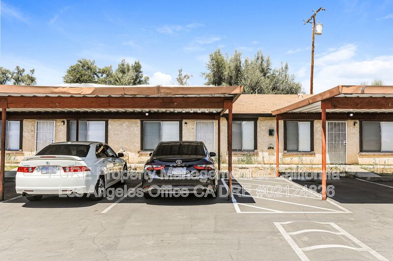 Moreno Valley House: 23815 Hemlock Ave