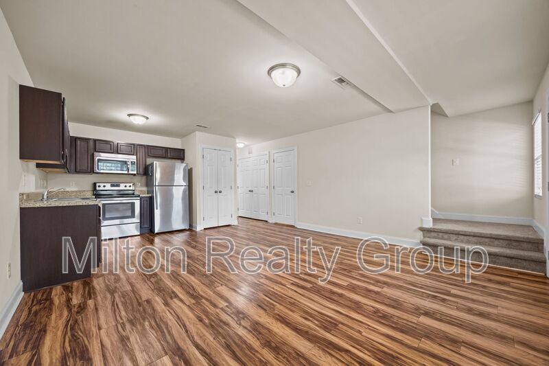 Lillington House: 22 River Stancil Dr.