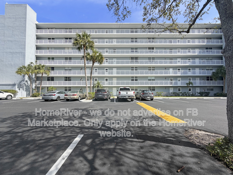 Boca Raton Condo: 5700 NW 2nd Ave