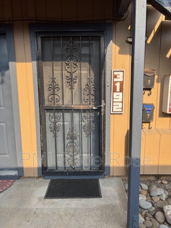 Sparks Condo: 3192 Bristle Branch Drive