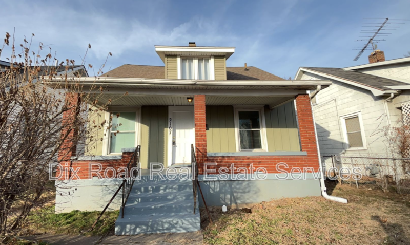 Middletown House: 2107 Queen Avenue