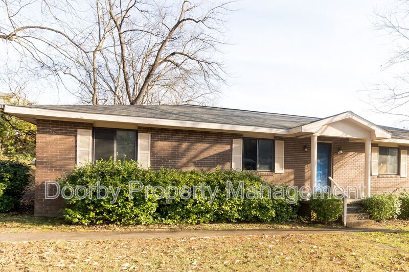 Chattanooga House: 3600 Oakland Terrace