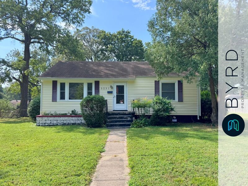 Richmond House: 5231 Rockland Rd