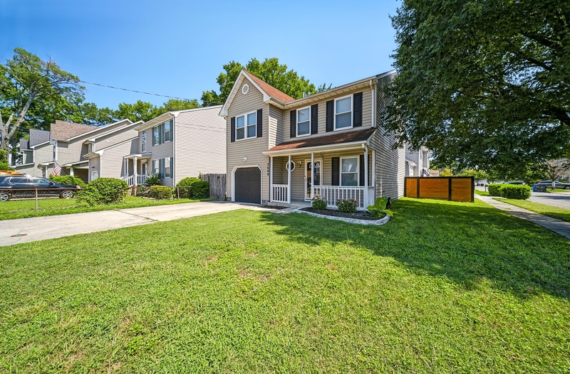 Norfolk House: 7600 Evelyn T Butts Ave