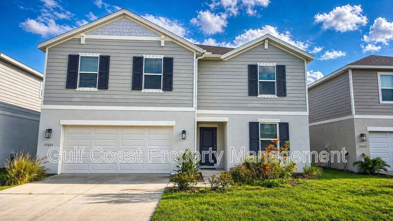 Parrish House: 13031 Bluff Oak Way