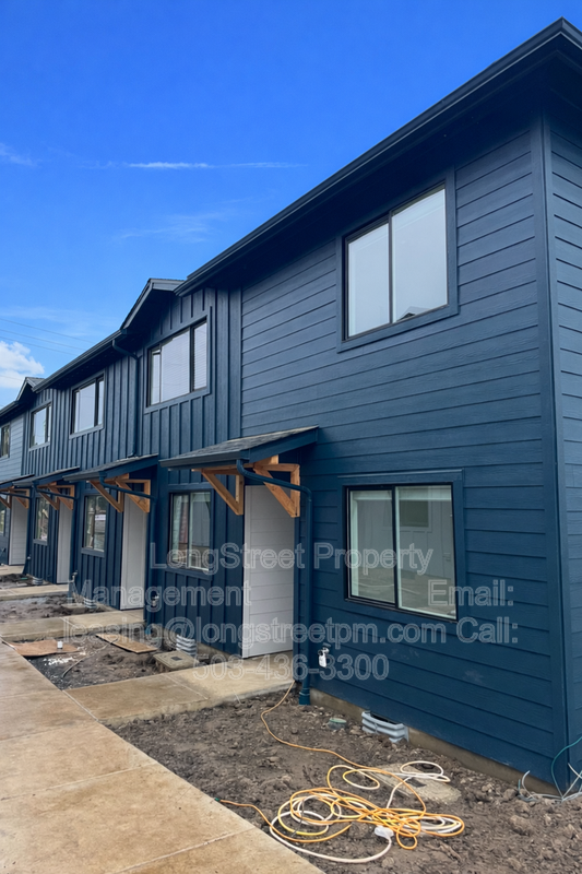 Philomath Condo: 806 S 19th St