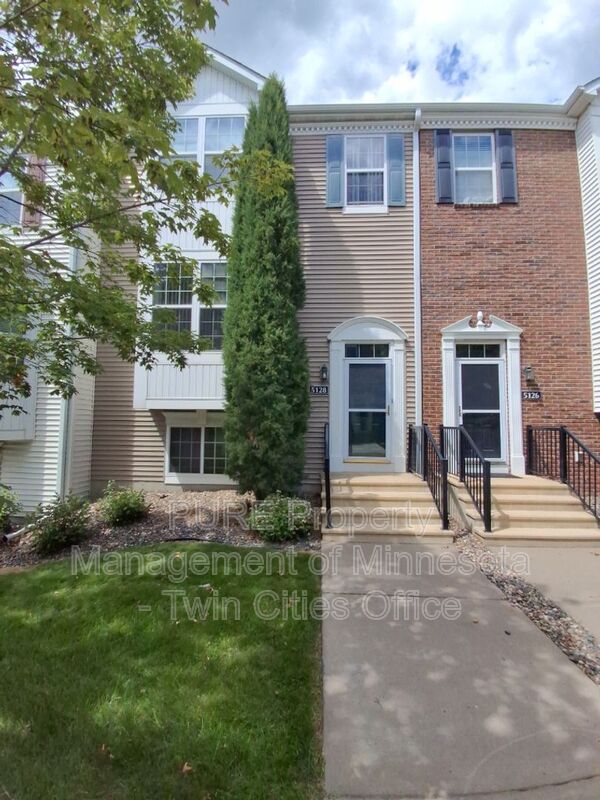 Robbinsdale Townhome: 5128 Scott Path