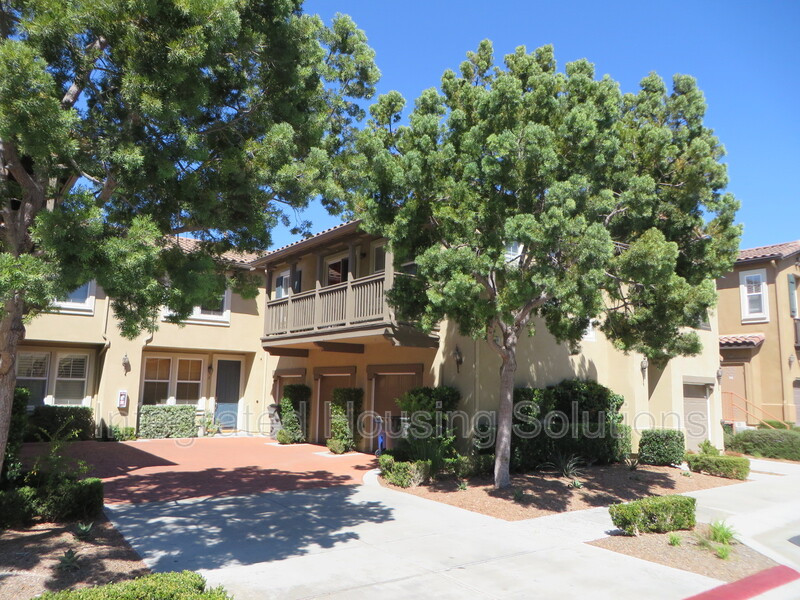 San Diego Condo: 7670 Via Cristal Unit 1