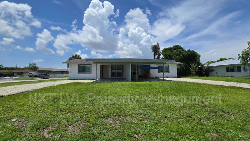 Cape Coral Condo: 603 SE 46th Ter