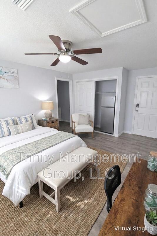 Clearwater House: 1509 Winding Way E - Room 3