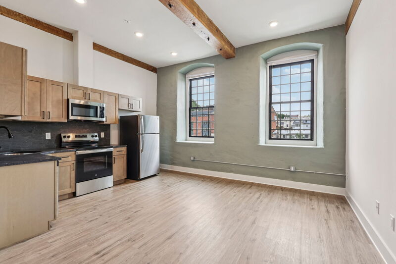 Philadelphia Condo: 201 Leverington Avenue - 207