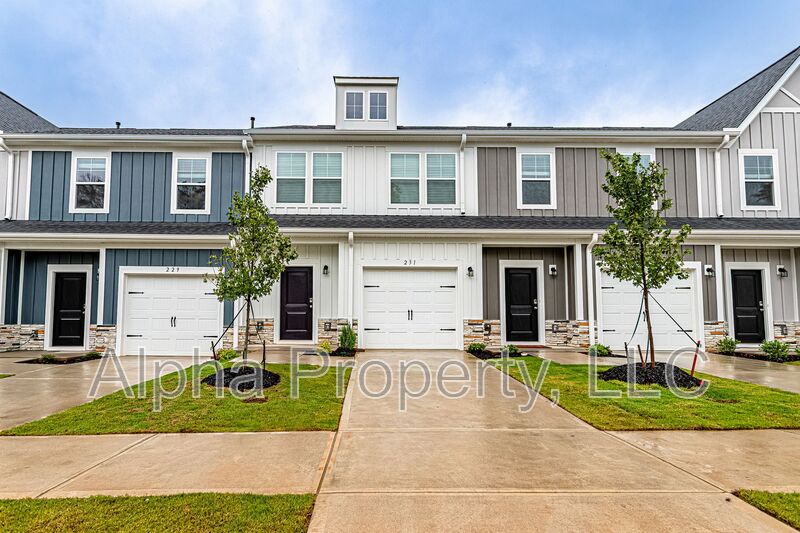 Mauldin Townhome: 231 Santorini Way