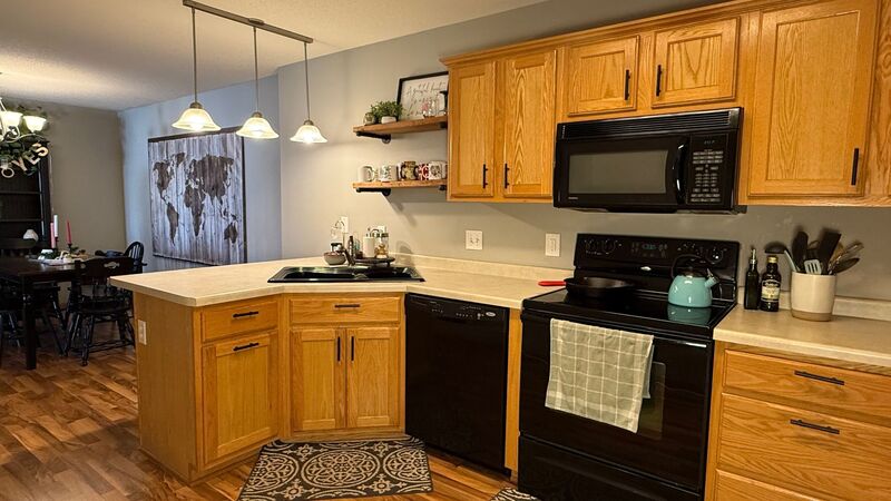 St Michael Townhome: 12502 43rd Street NE