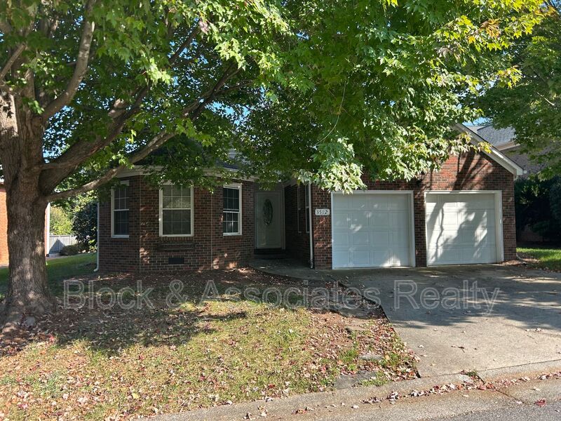 Greensboro House: 3512 Cherry Hill Dr