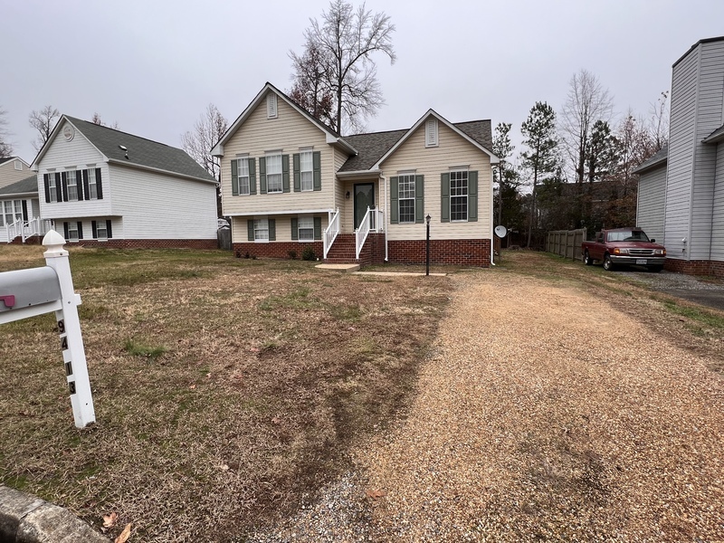Glen Allen House: 9413 Hungry Ridge dr