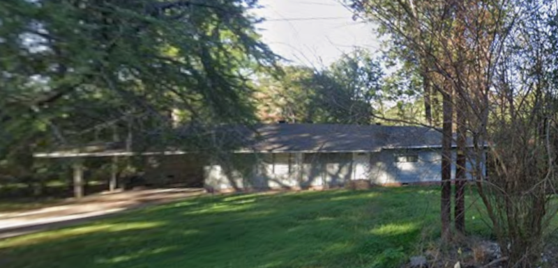 Jackson House: 2718 East Benwood Drive- NEW