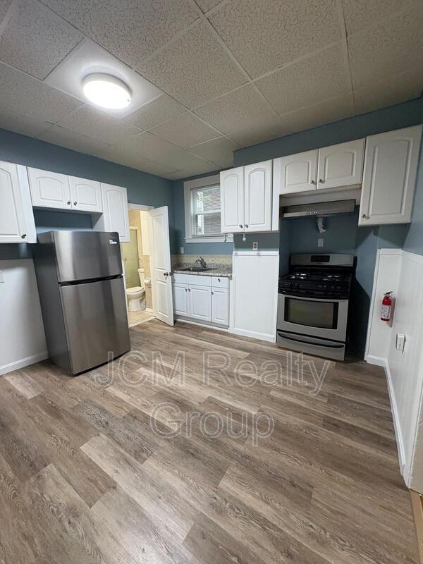 Chelsea: Prattville Condo: 144 Bloomingdale