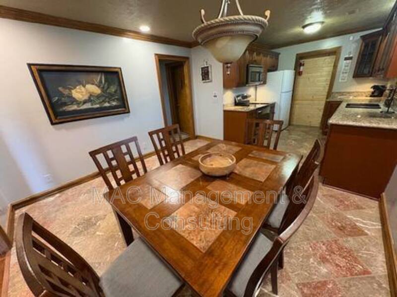 Cookeville Condo: 335 North Peachtree Avenue - 1