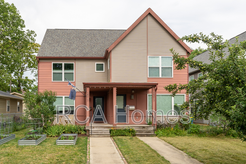 Indianapolis House: 2013 Bellefontaine Street