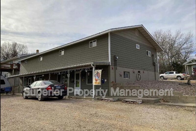 Edgemont House: 701 5th Street
