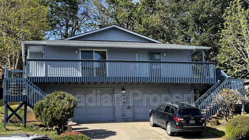 Salem Condo: 1565 Fircrest Court Southeast - 1
