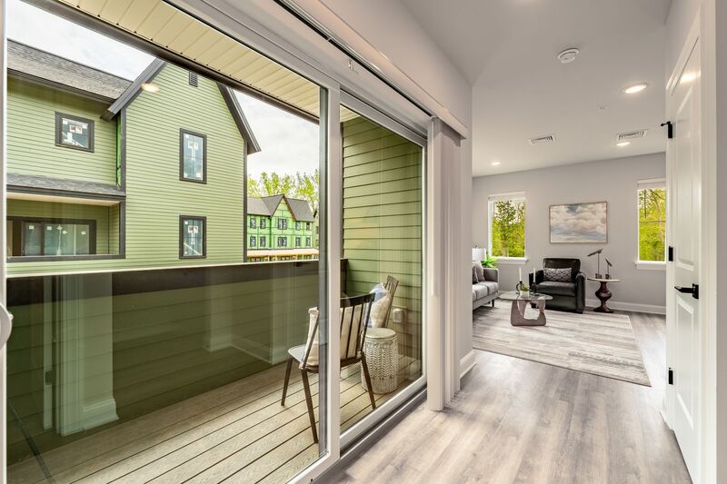 Saratoga Springs Condo: 182 Excelsior Ave