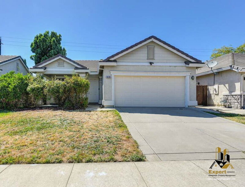 Sacramento House: 3438 Zalema Way