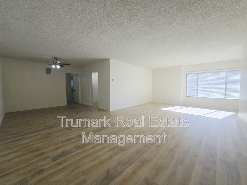 Pasadena Condo: 417 N Los Robles