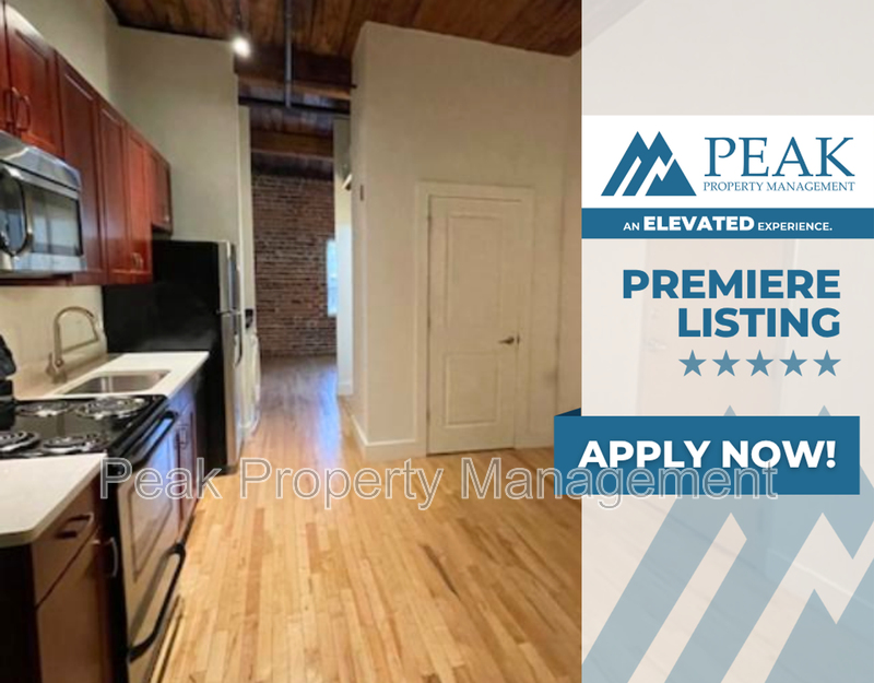 Petersburg House: 219 E Bank St